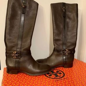 *SOLD*Tory Burch Elina 30mm riding boot in coconut sz 8